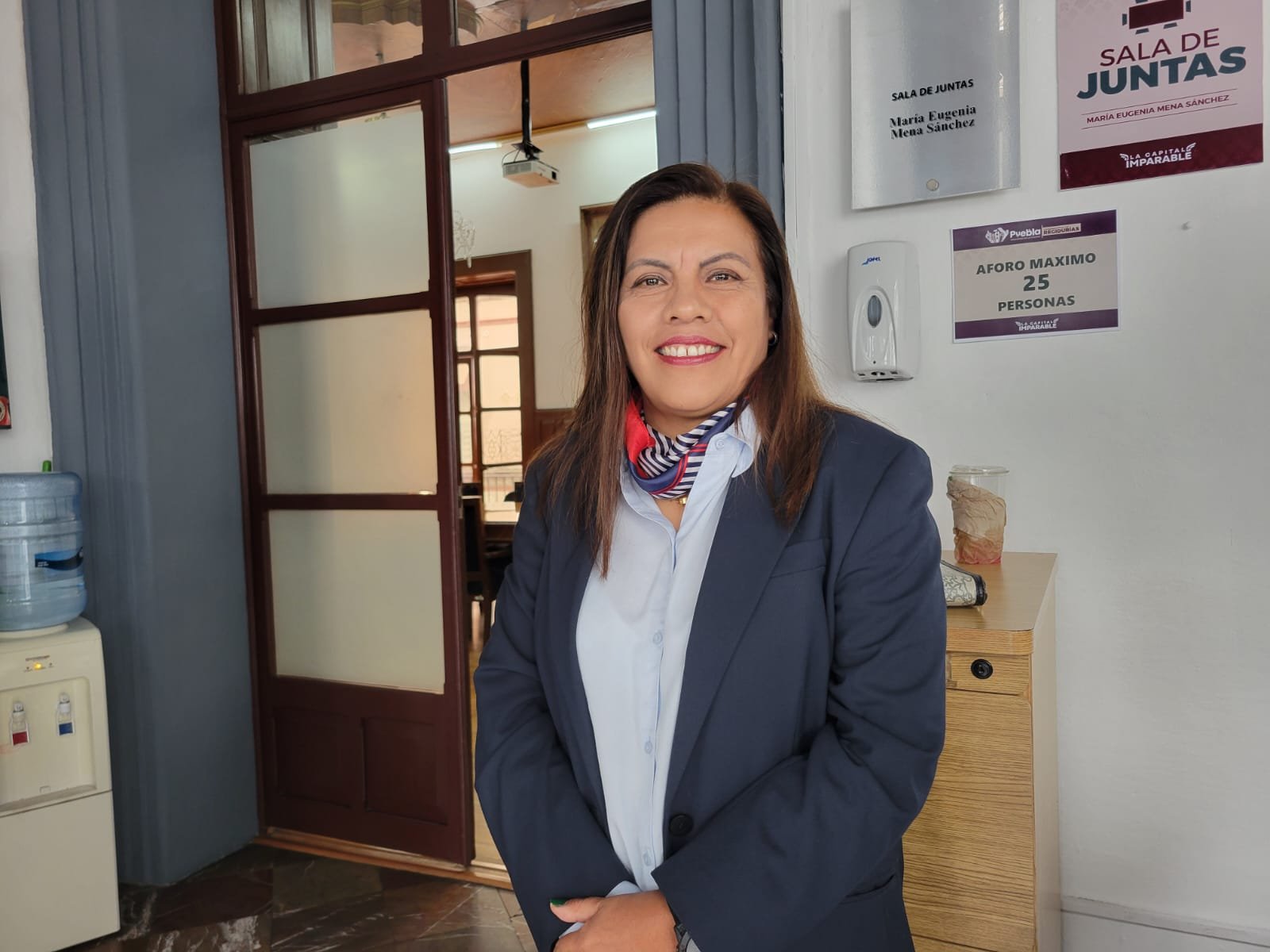 Suman más denuncias contra exfuncionarios de la pasada administración