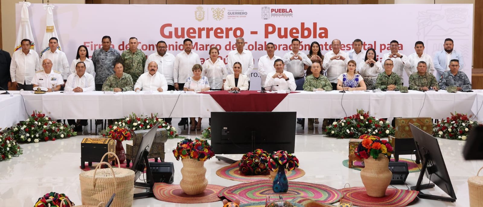 Asiste titular de la FGE a Firma de Convenio de Colaboración en materia de Seguridad entre los estados de Guerrero y Puebla