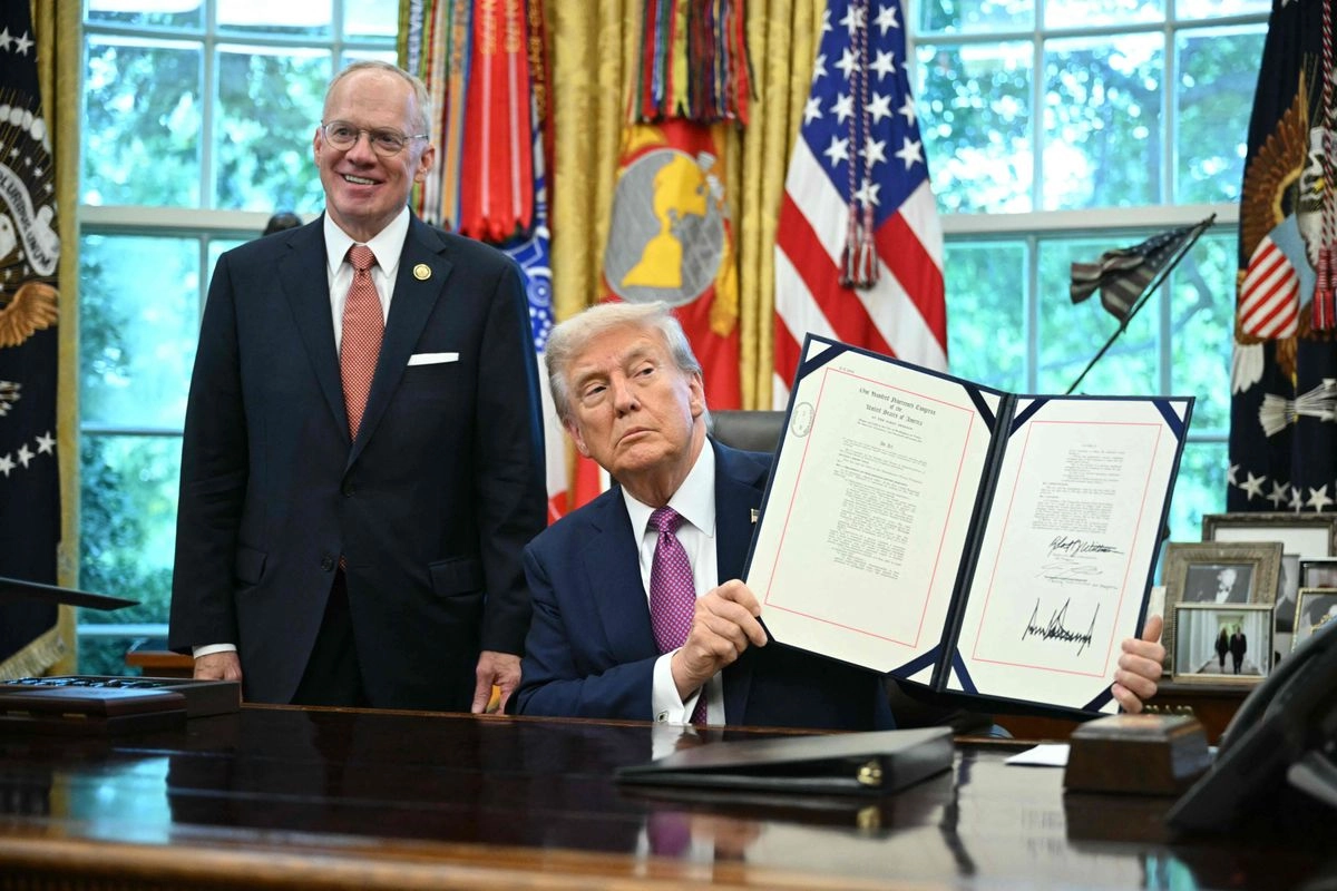 Trump rebautiza el Pentágono: vuelve el “Departamento de Guerra”
