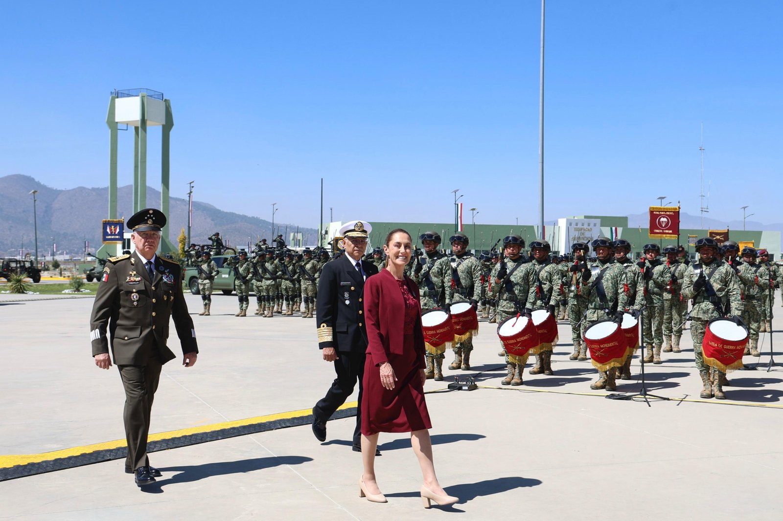 “NUESTRAS FUERZAS ARMADAS SON GARANTÍA DE QUE MÉXICO DECIDIRÁ SU DESTINO CON INDEPENDENCIA”: PRESIDENTA CLAUDIA SHEINBAUM EN 113 ANIVERSARIO DEL EJÉRCITO MEXICANO