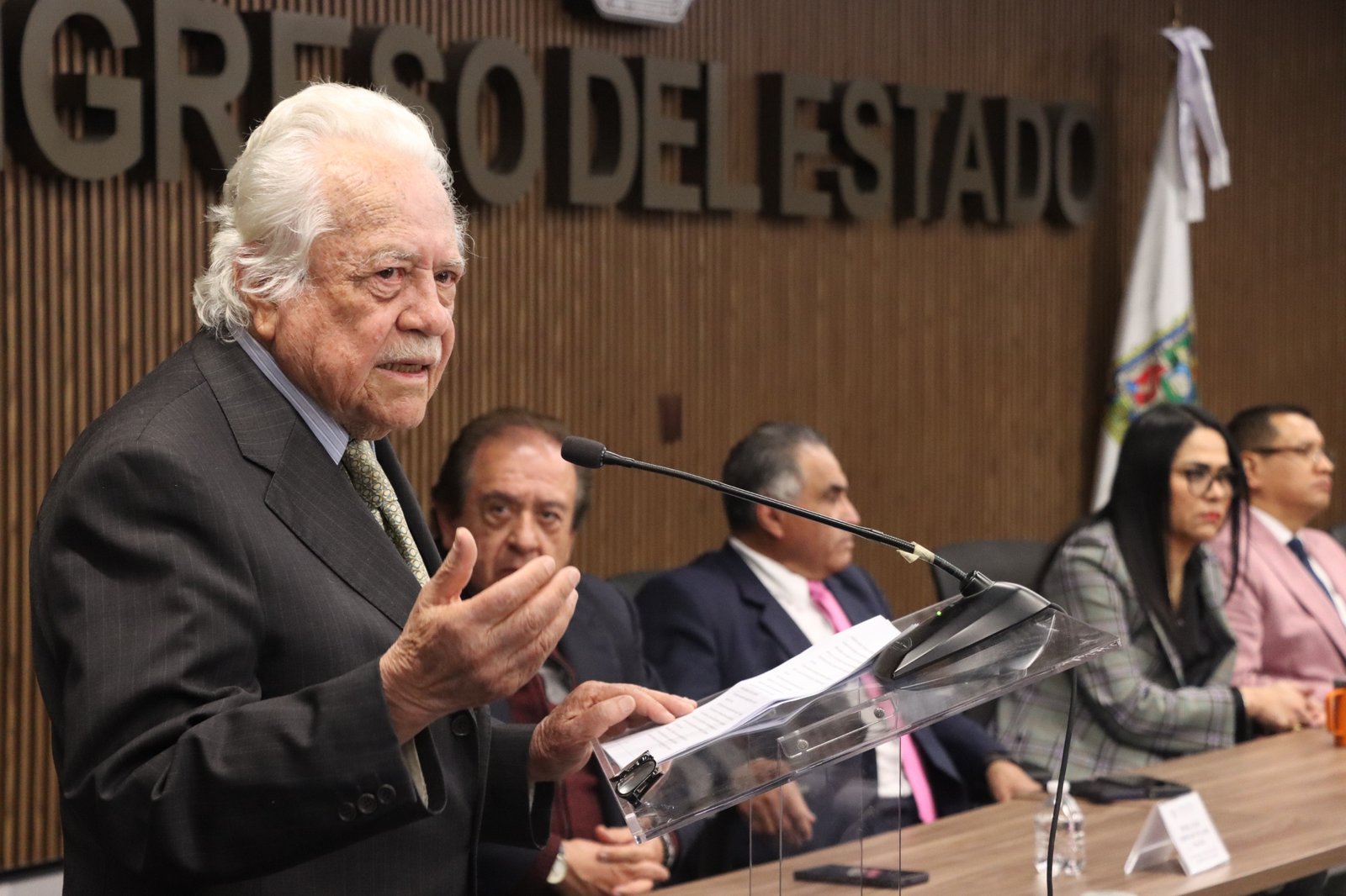 Conmemora Congreso del Estado Aniversario de la Constitución Mexicana