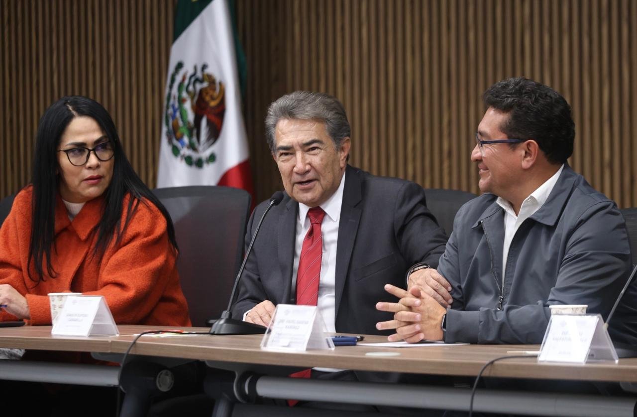 Diputadas y diputados sostienen reunión con el Secretario de Salud del Estado