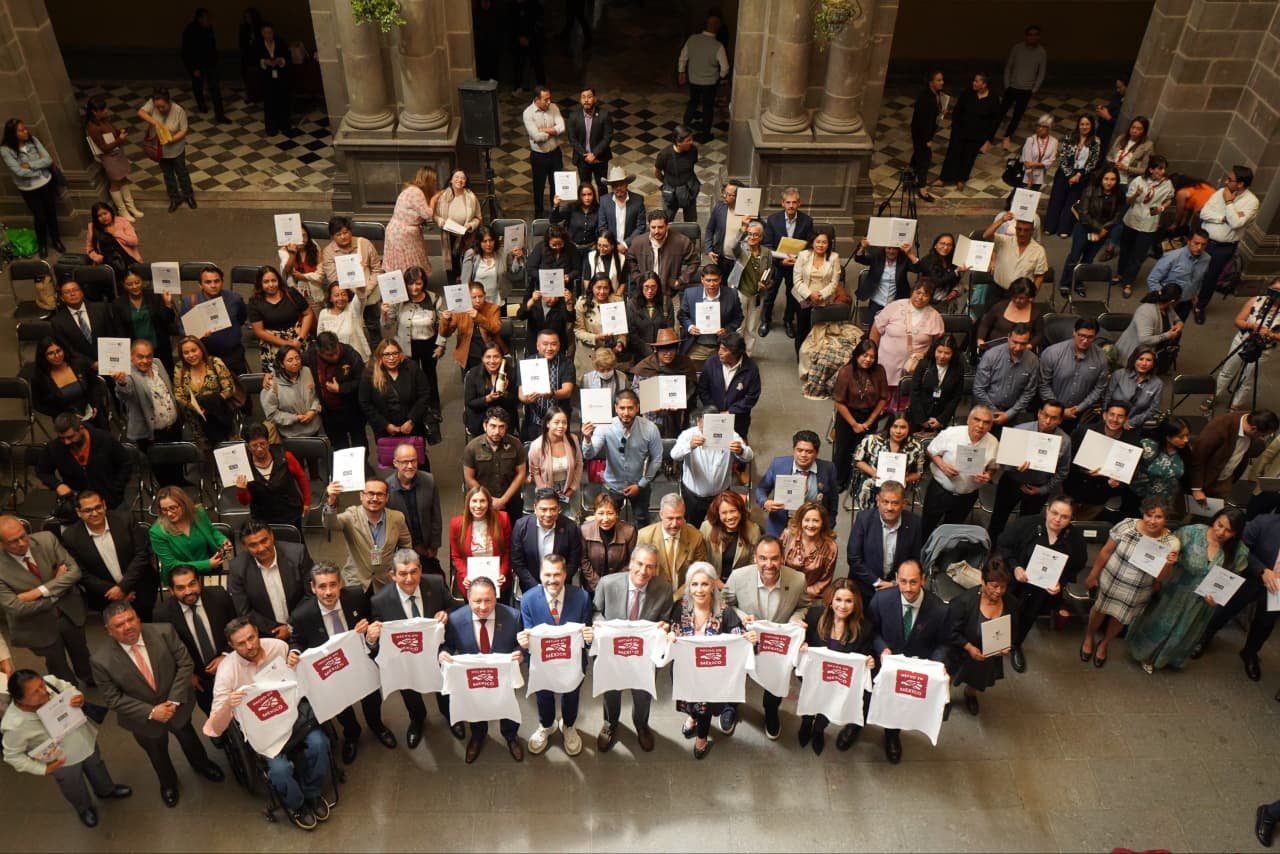 Pepe Chedraui entrega certificados “Hecho en México” para fortalecer el desarrollo económico local