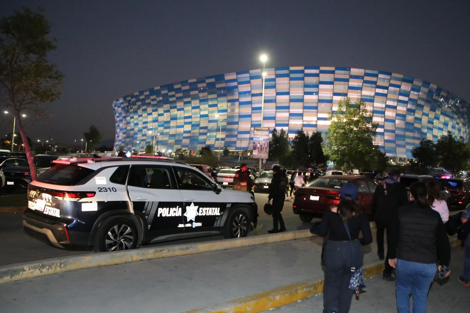 MANTIENE GOBIERNO ESTATAL SEGURIDAD Y GRATUIDAD EN ESTACIONAMIENTO DE LOS ESTADIOS