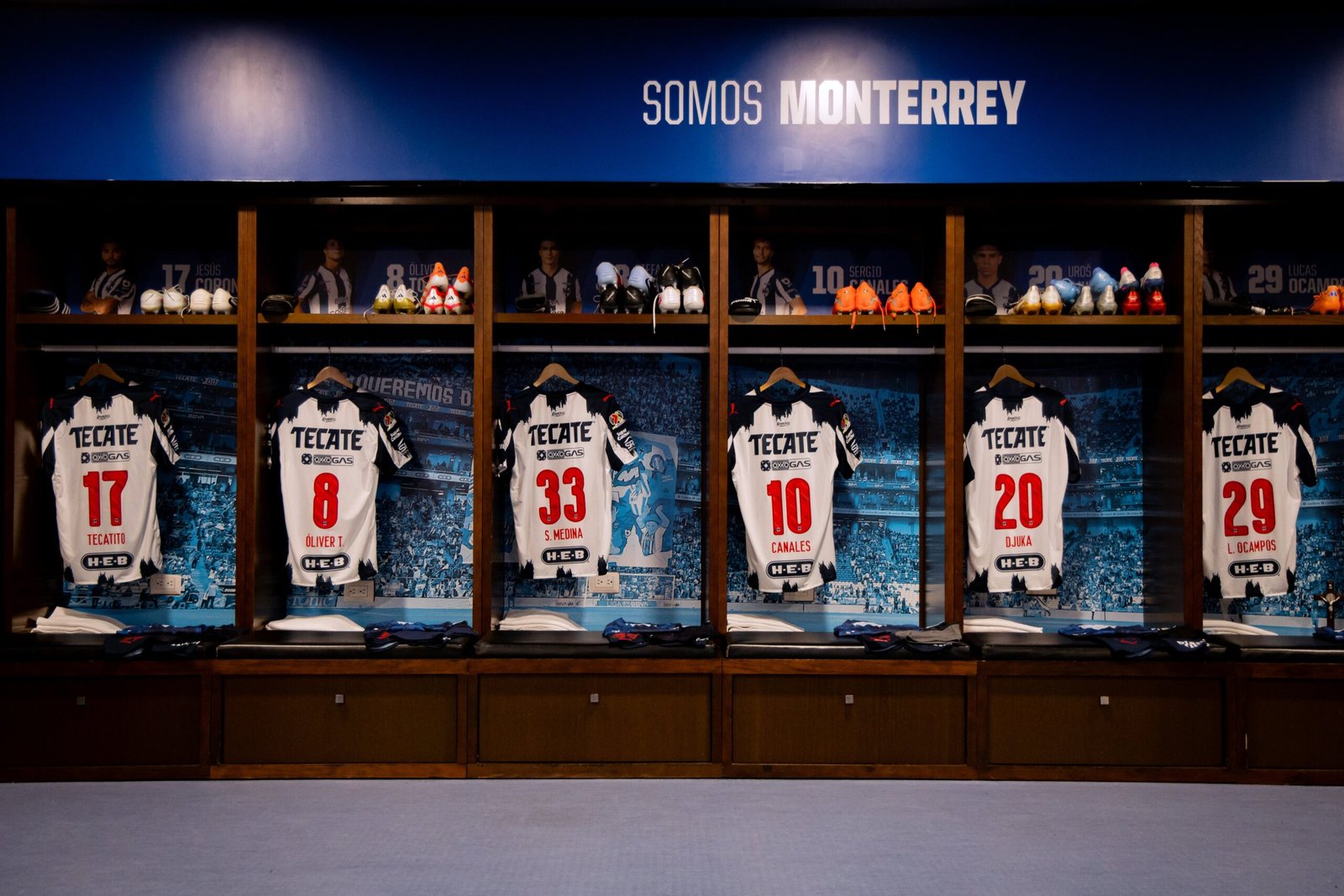 Rayados de Monterrey cesa a Domènec Torrent tras crisis de resultados