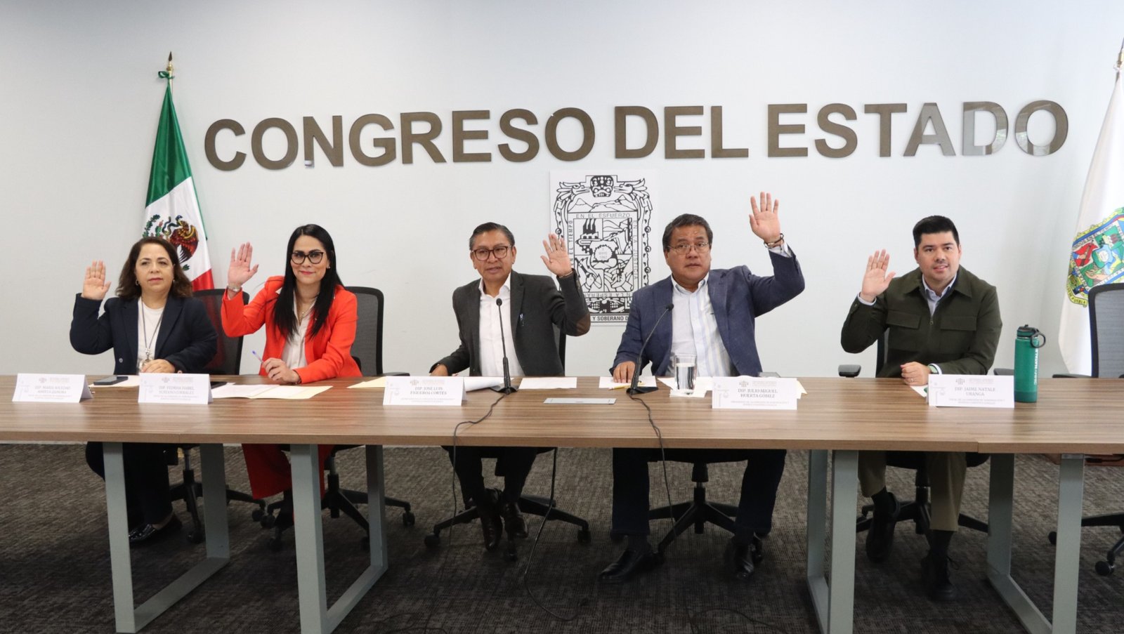 Avalan en Comisión del Congreso proyecto de dictamen para el establecimiento de la Universidad de la Creación del Arte y la Cultura