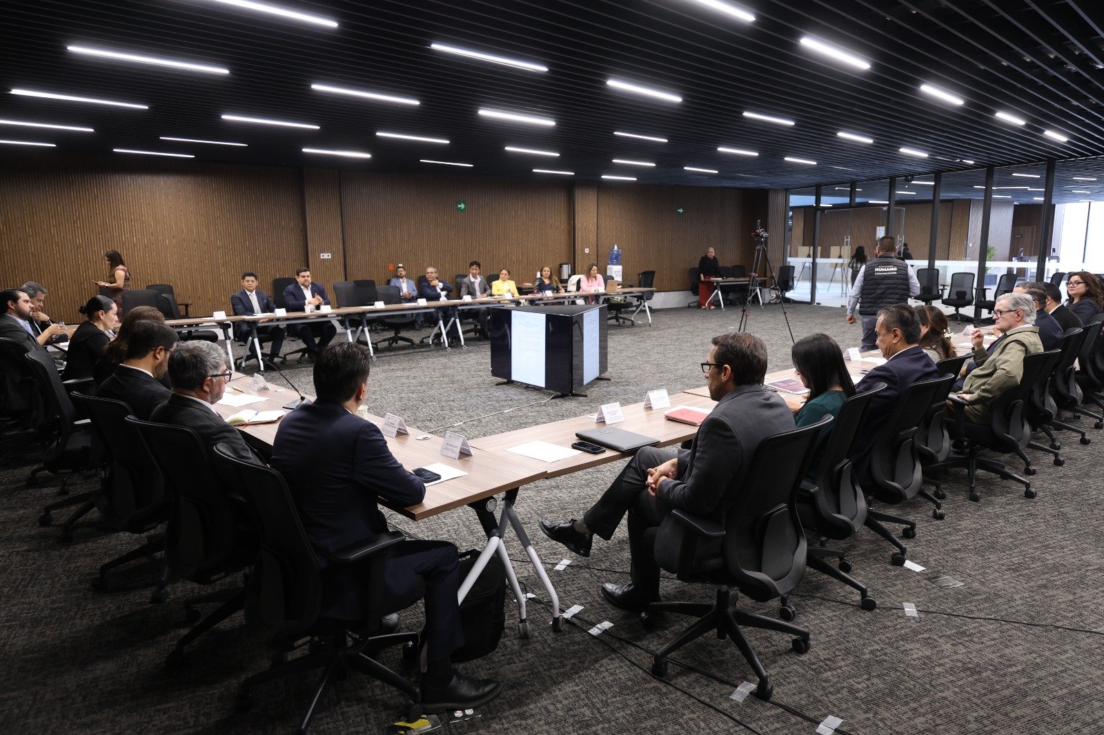 Fortalece Congreso de Puebla diálogo institucional y vinculación con sectores académico y empresarial