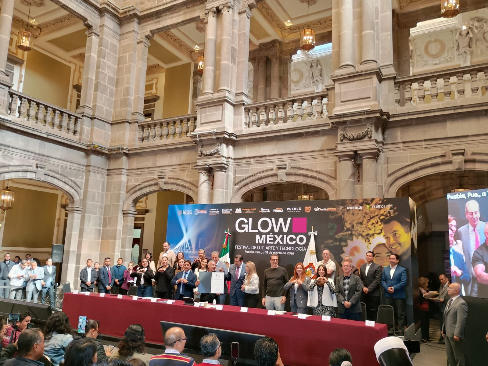 Puebla se ilumina: llega Glow México, uno de los 5 mejores festivales del mundo