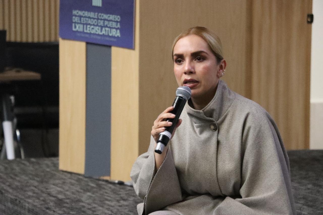 Congreso del Estado realiza conversatorio “De mujer a mujer”