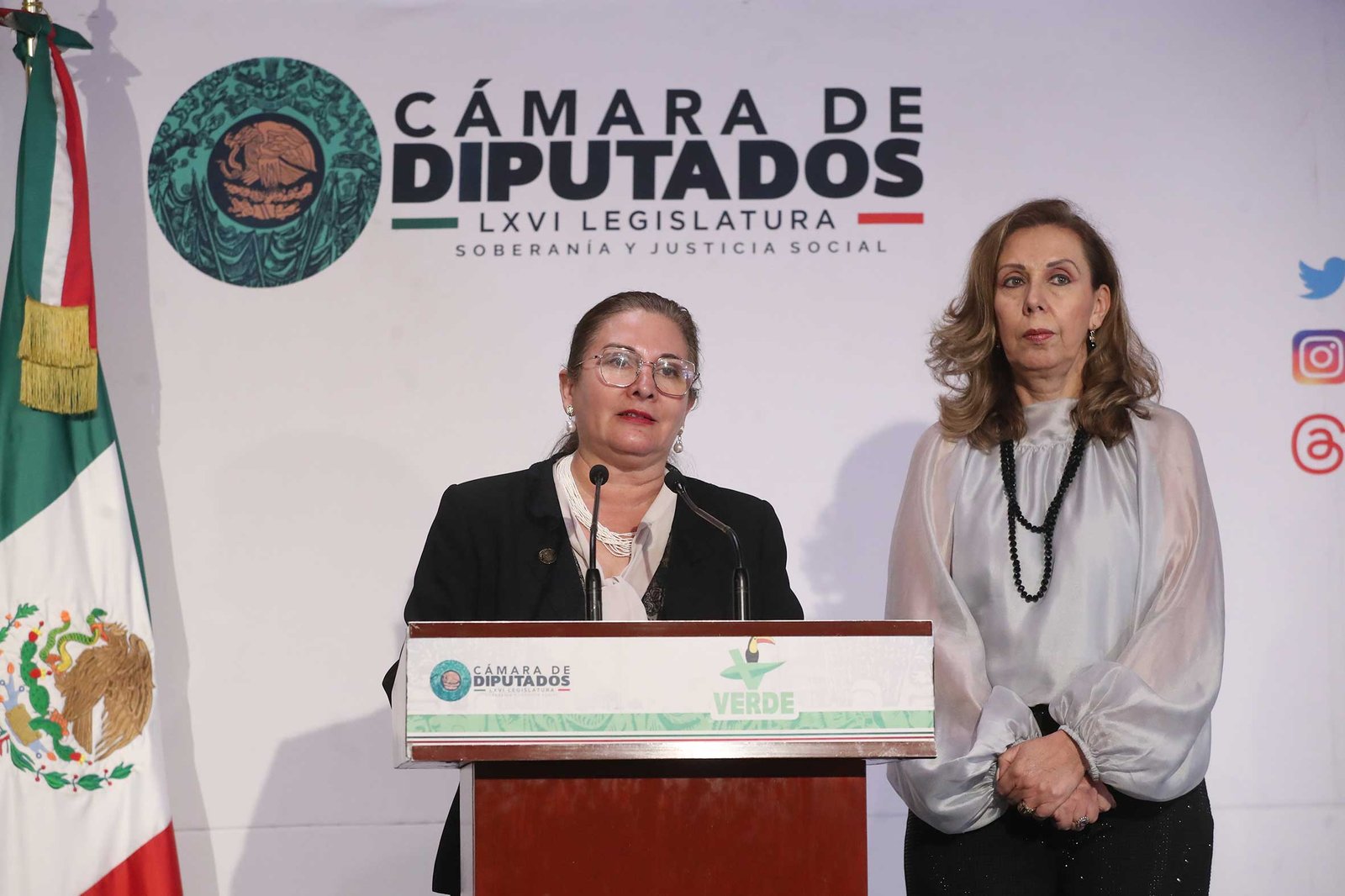 Respalda Ana Erika Santana iniciativa para que médicos mexicanos ejerzan en California