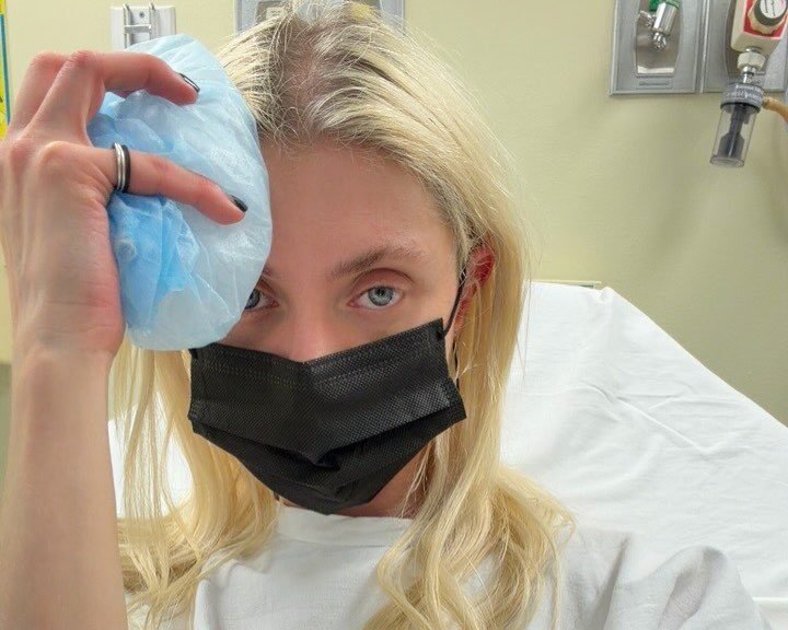 Hospitalizan en CDMX a Taylor Momsen, vocalista de The Pretty Reckless, tras picadura de araña venenosa