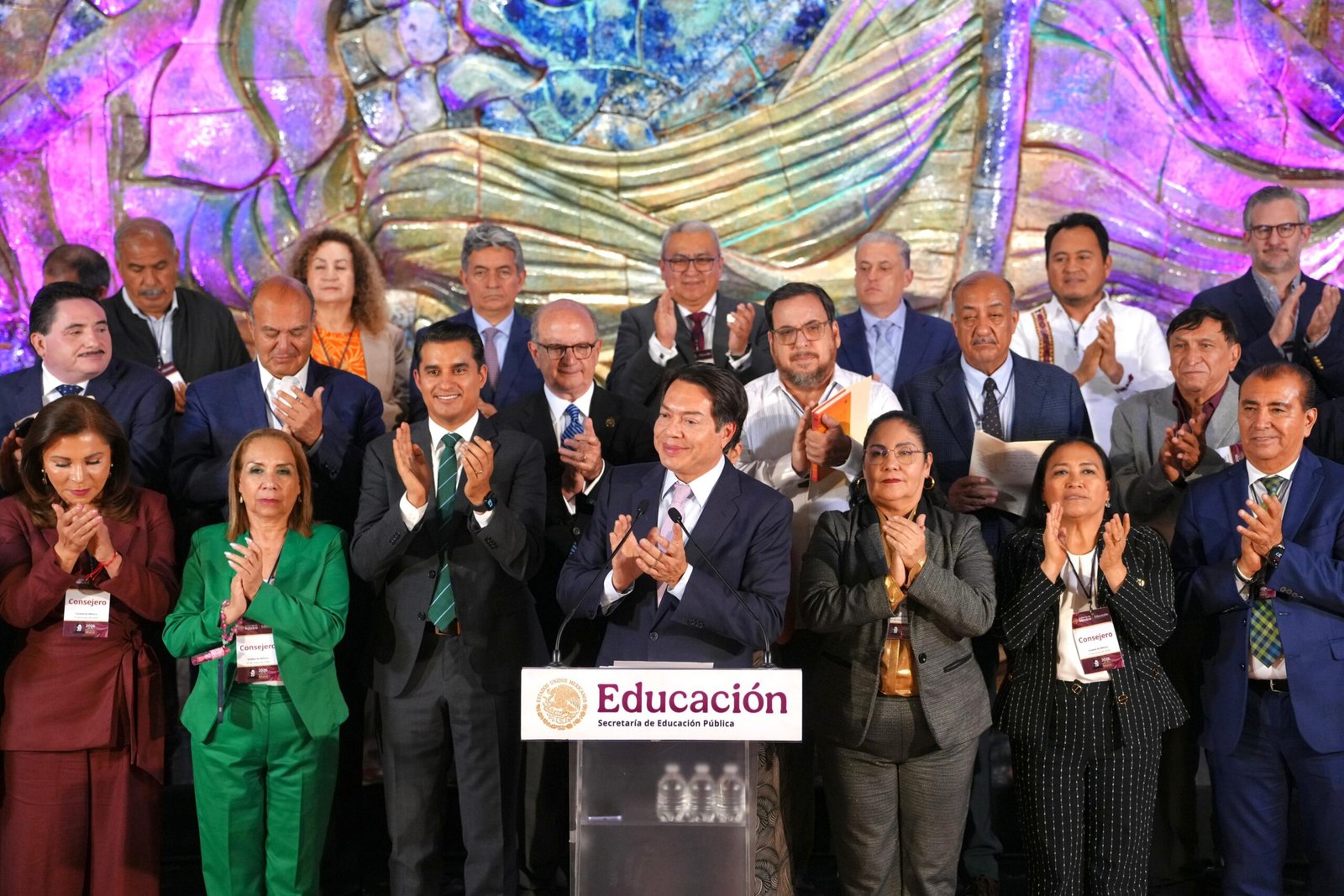 SEP mantiene calendario escolar 2025-2026; ciclo concluirá el 15 de julio