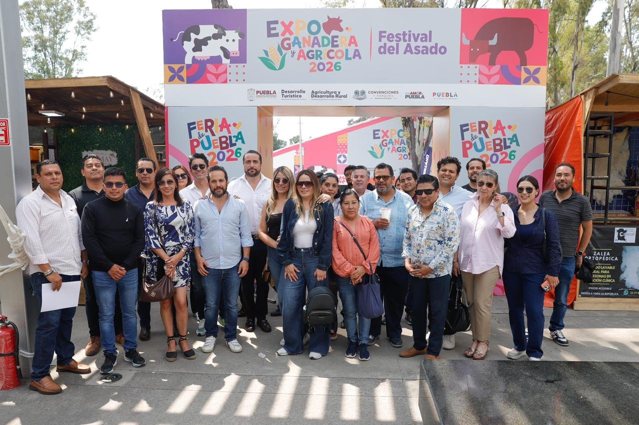 EMPRESARIOS DE CANIRAC, CANAGRAF Y CICEPAC DISFRUTAN DE LA FERIA DE PUEBLA 2026