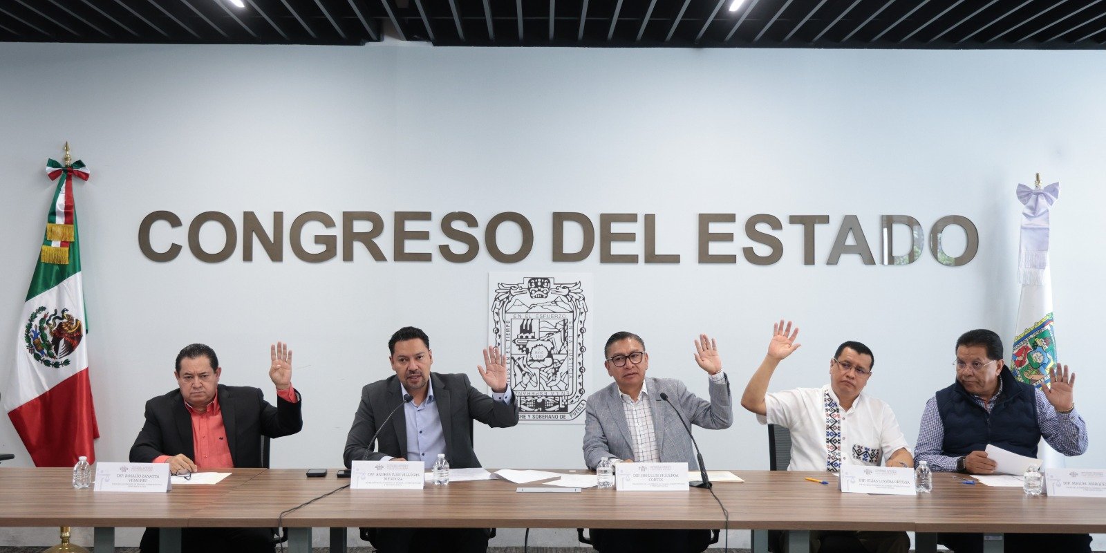 Avala Comisión del Congreso dictamen para garantizar autonomía y democracia sindical de las y los trabajadores al servicio del Estado