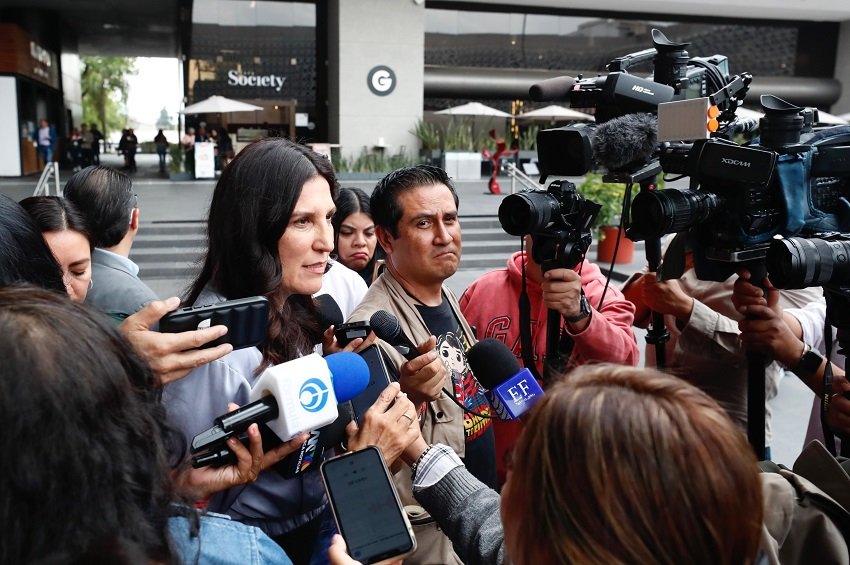 Kenia López Rabadán defiende los contrapesos en México y urge el nombramiento en la Secretaría de las Mujeres
