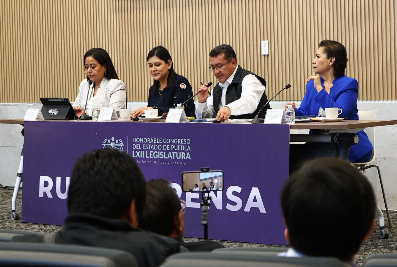 Con estricto rigor jurídico se atenderá el proceso de revocación de mandato de la presidenta de Acatlán: Pável Gaspar
