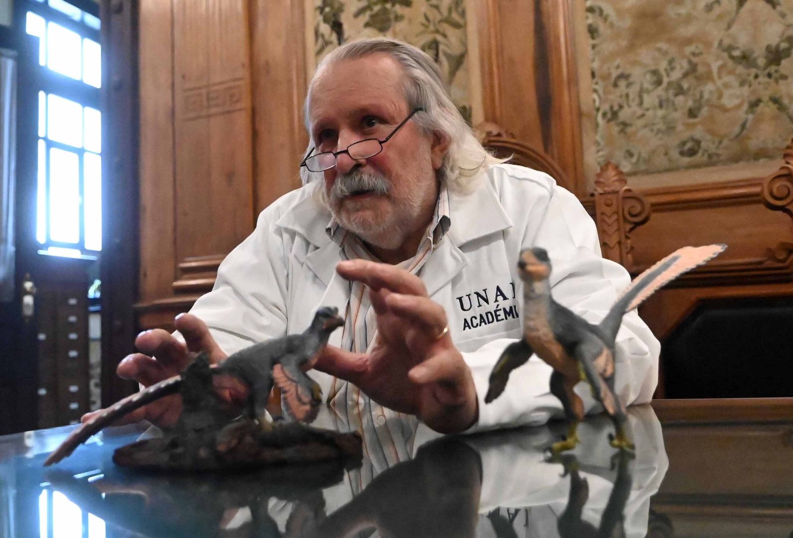 Descubren en Coahuila al Xenovenator espinosai: el «cazador extraño» que honra a la UNAM