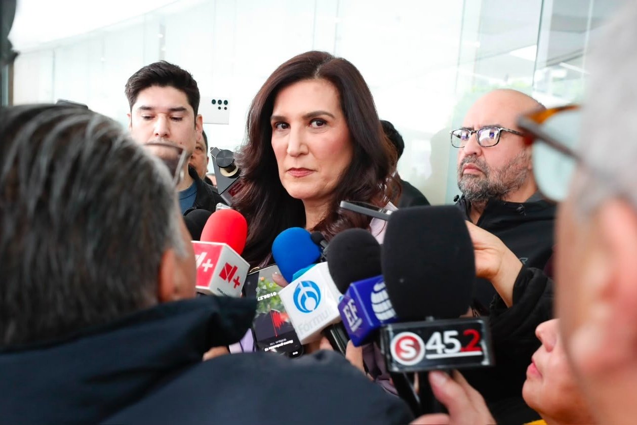 Kenia López Rabadán rechaza interferencias de expresidentes y pide romper colusión con cárteles en Sinaloa