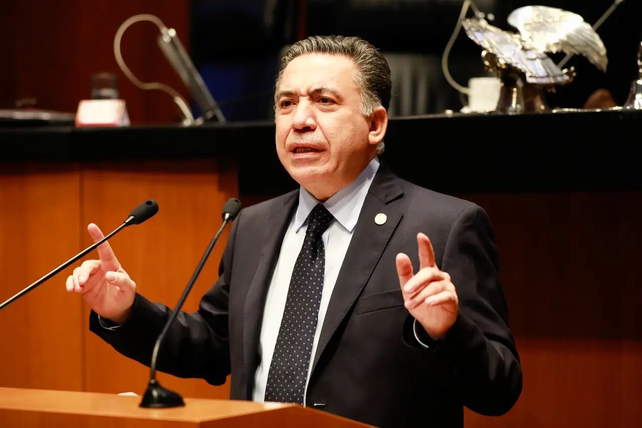 Enrique Inzunza renuncia a la bancada de Morena en el Senado tras señalamientos de Estados Unidos