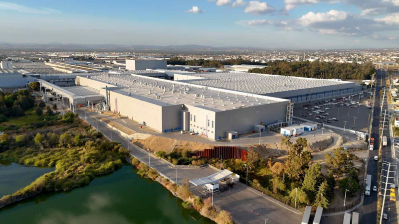 Volkswagen y sindicato acuerdan ampliar cinco días la negociación salarial para evitar la huelga