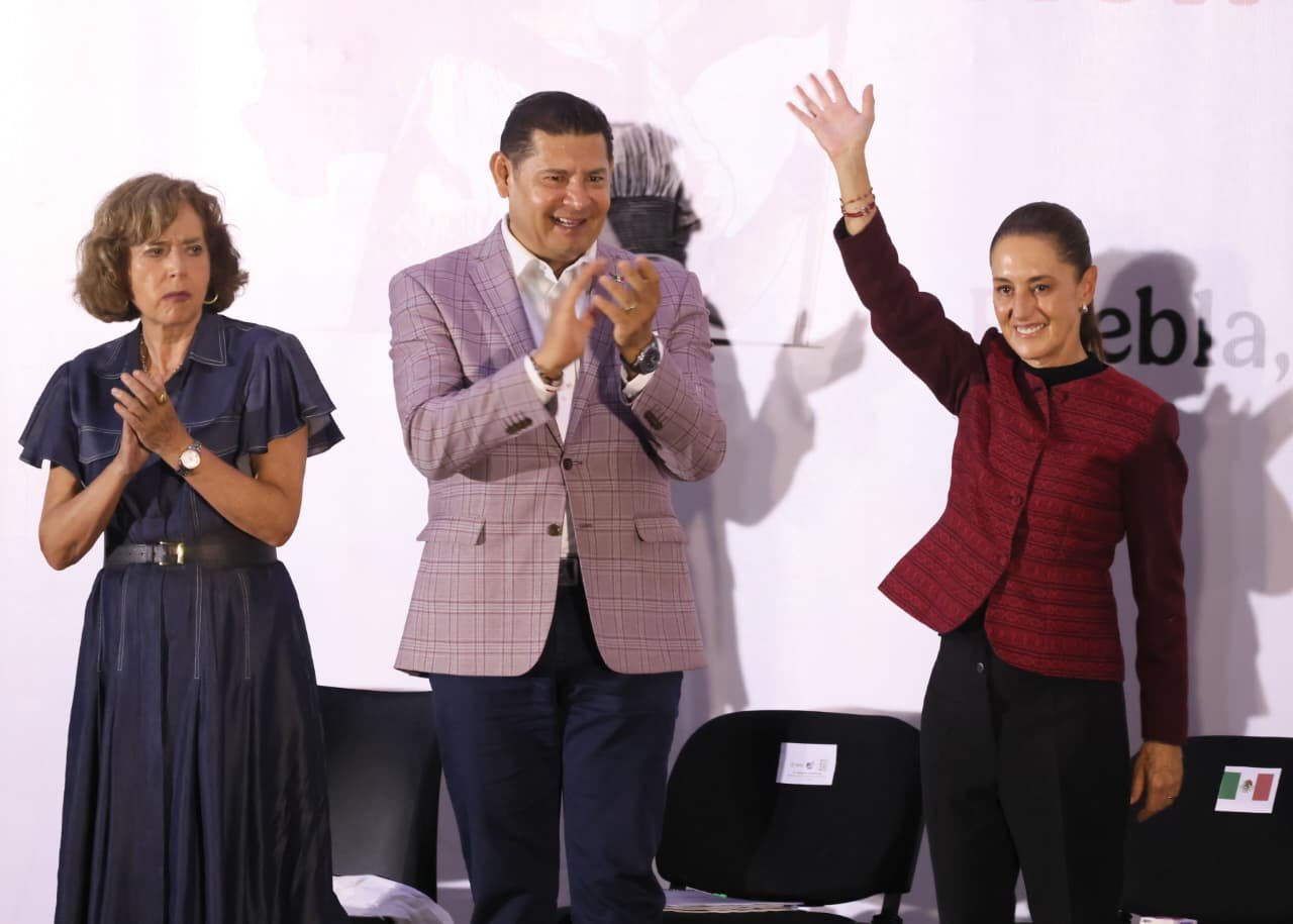 CLAUDIA SHEINBAUM REFRENDA EN PUEBLA SOBERANÍA, BIENESTAR Y TRANSFORMACIÓN CON RESULTADOS