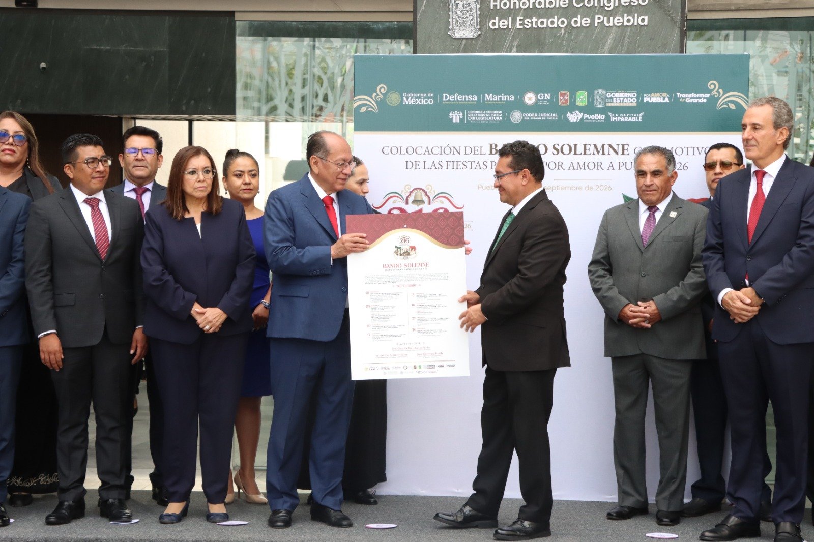Colocan en el Congreso del Estado el Bando Solemne con motivo de las Fiestas Patrias 2026 